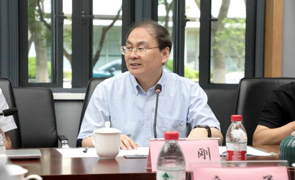 中科院前沿局局长苏刚一行调研上海有机所----中国科学院上海分院